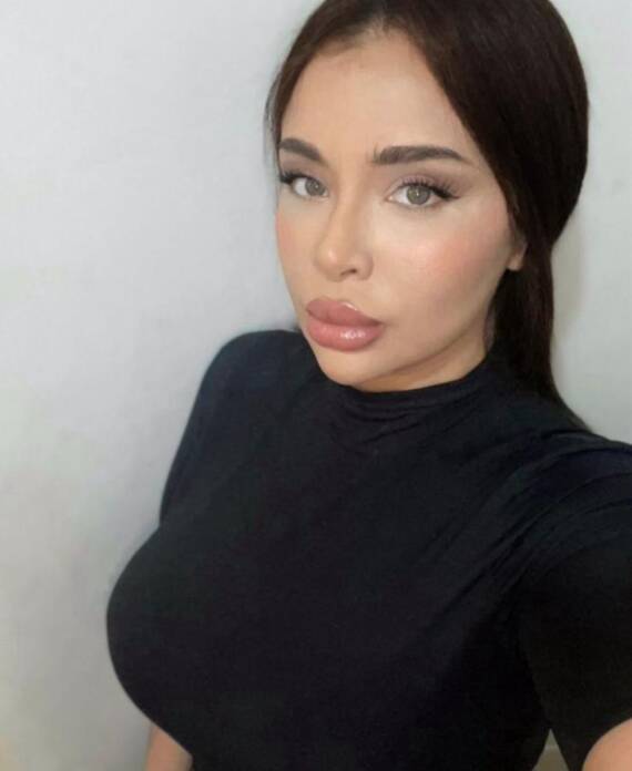 A mobile massage therapist