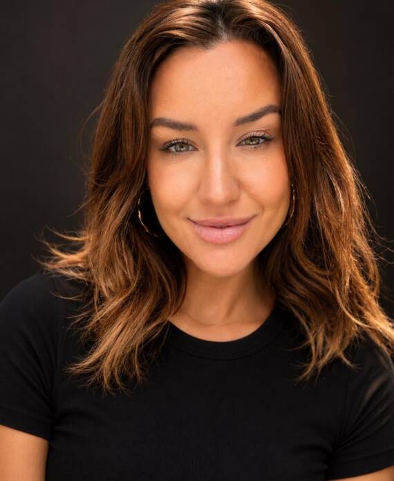 KRISZTI | PROFESSIONAL MASSAGE THERAPIST IN LONDON
